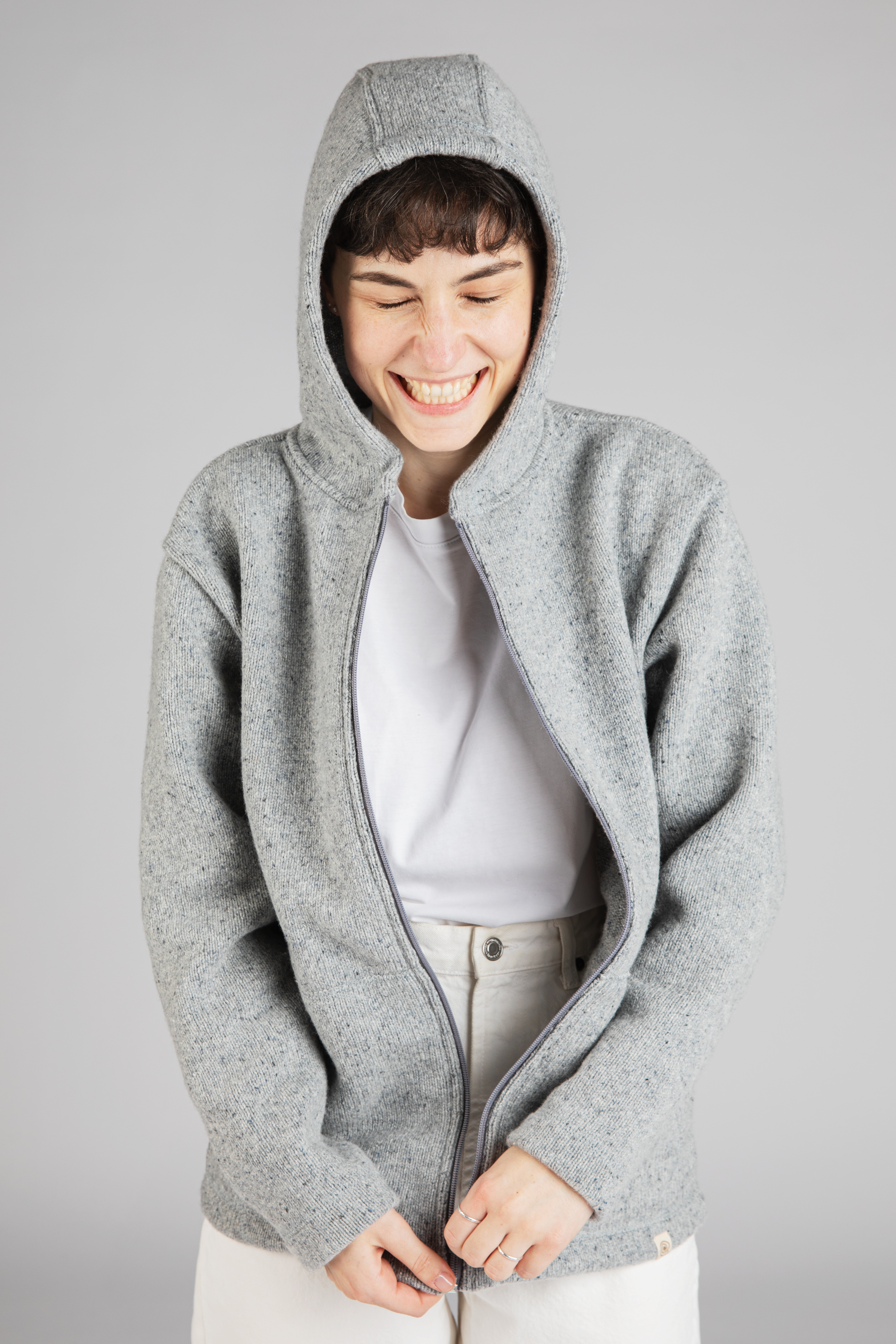 Damen Jacke mit Reißverschluss aus Merinowolle & Seide - Recyclinggarn